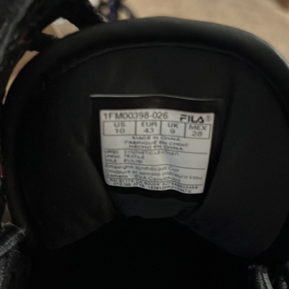FILA - Picture 5 of 11